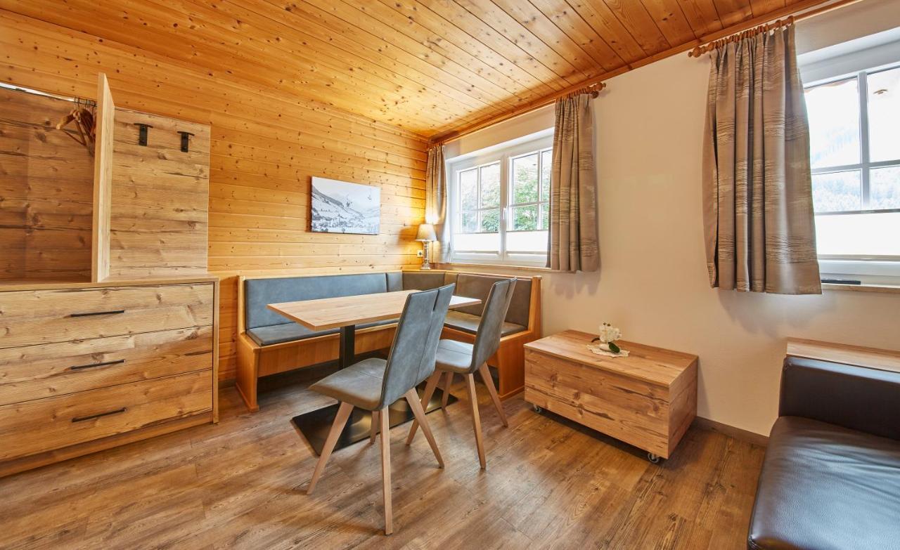 Apartment Delfi Ski & Bike Appartements By Holidayflats24 Saalbach-Hinterglemm,  Austria - book now, 2023 prices