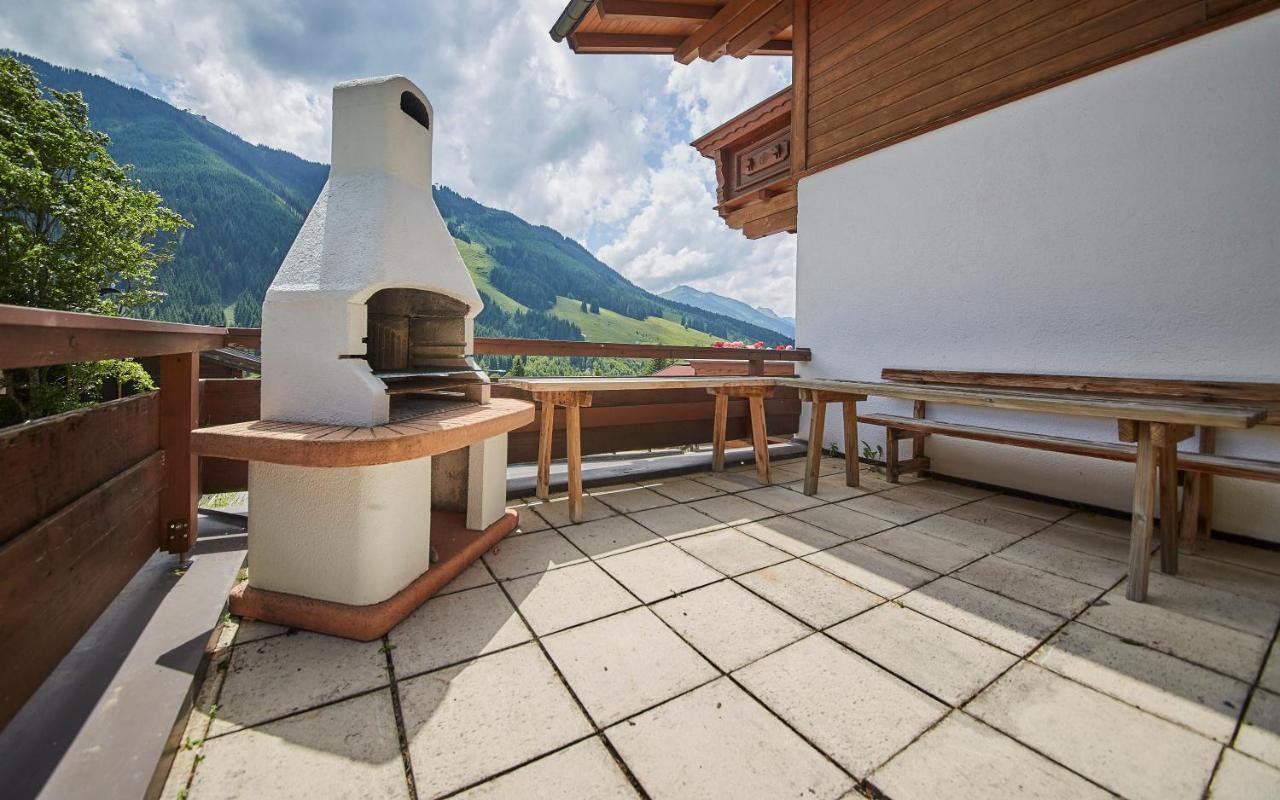 Apartment Delfi Ski & Bike Appartements By Holidayflats24 Saalbach-Hinterglemm,  Austria - book now, 2023 prices